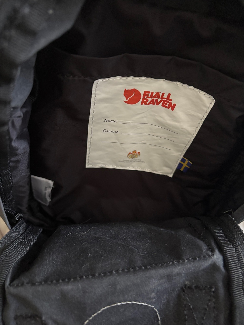 Fjallraven Kanken Mini Crossbody in Black with Red Logo - Picture 2 of 4
